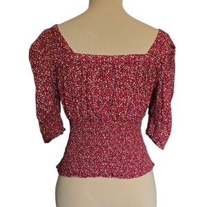 Womem's Universal Thread Red Floral Smocked Blouse - Small